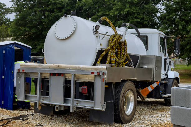 Best Luxury portable toilet rental  in Coral Hills, MD